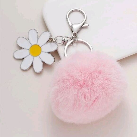 Daisy Charm and Pom Pom Keychain - Picture 2 of 3